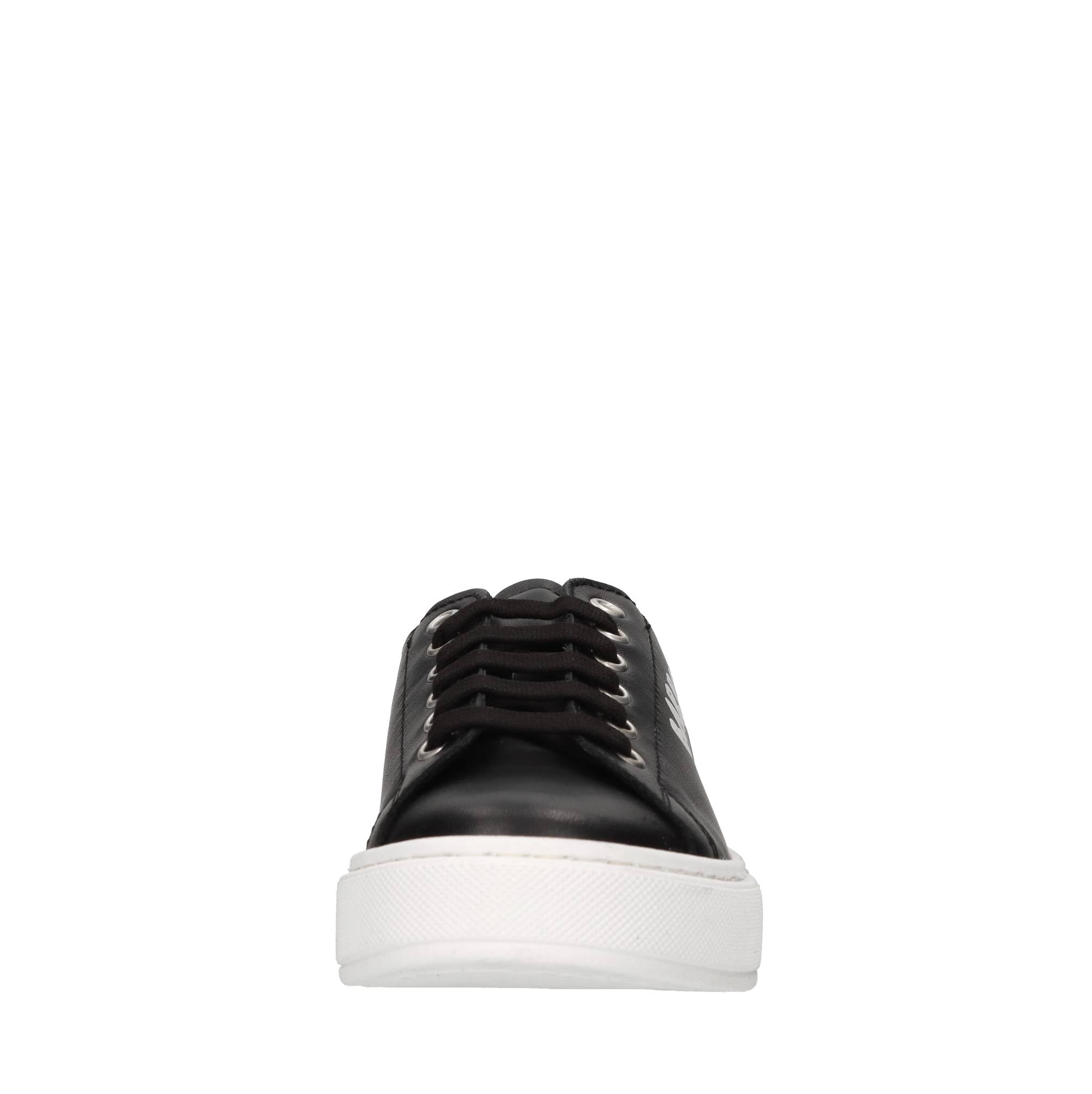 Sneakers in pelle 