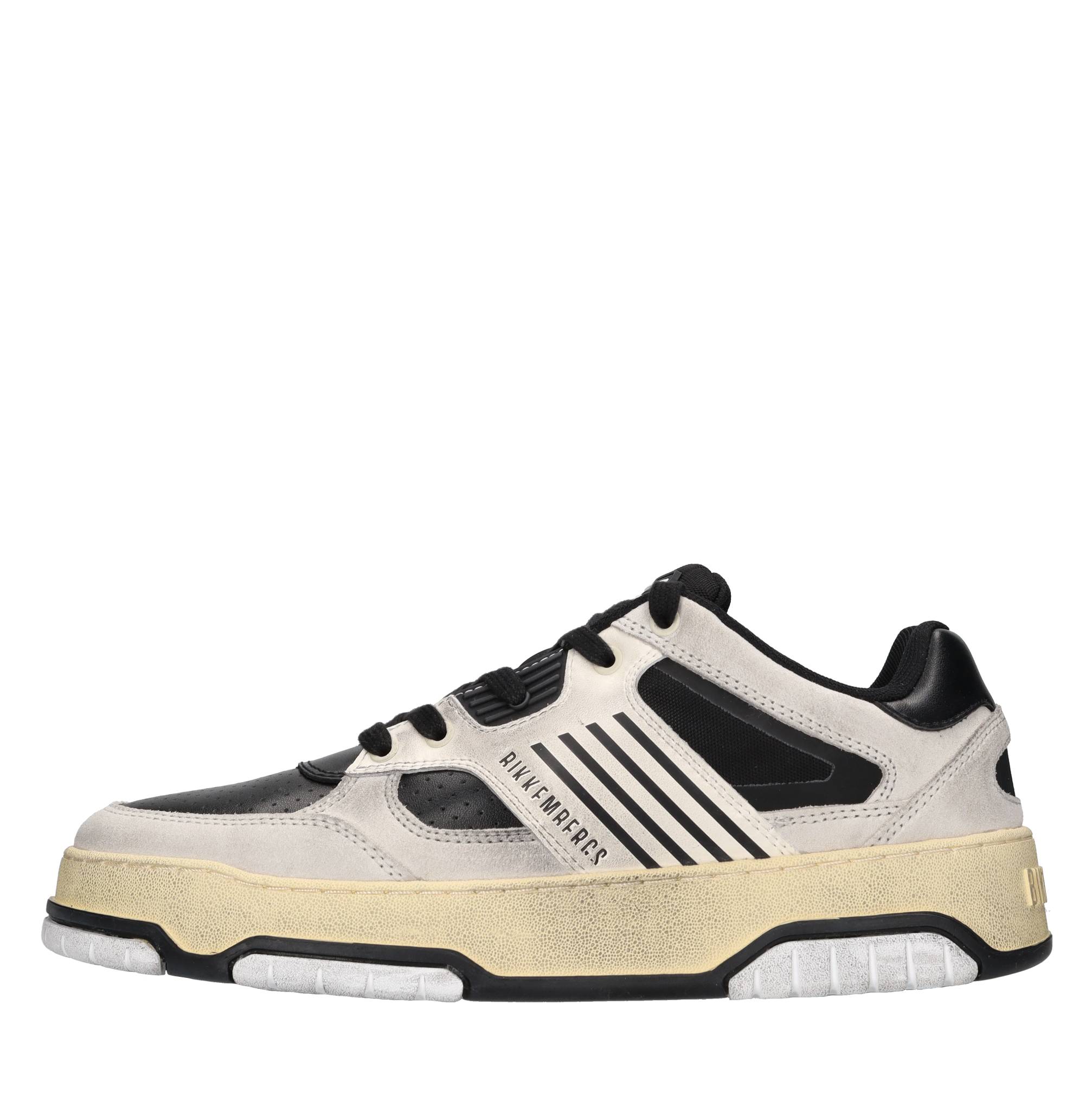 Sneakers in pelle,ecopelle e tessuto 