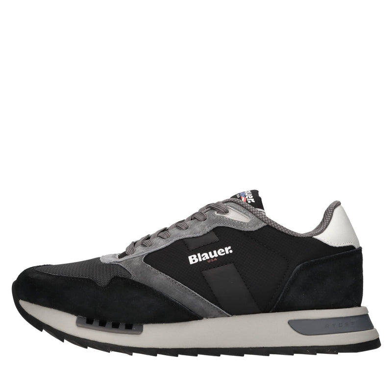 Sneakers in camoscio e tessuto 