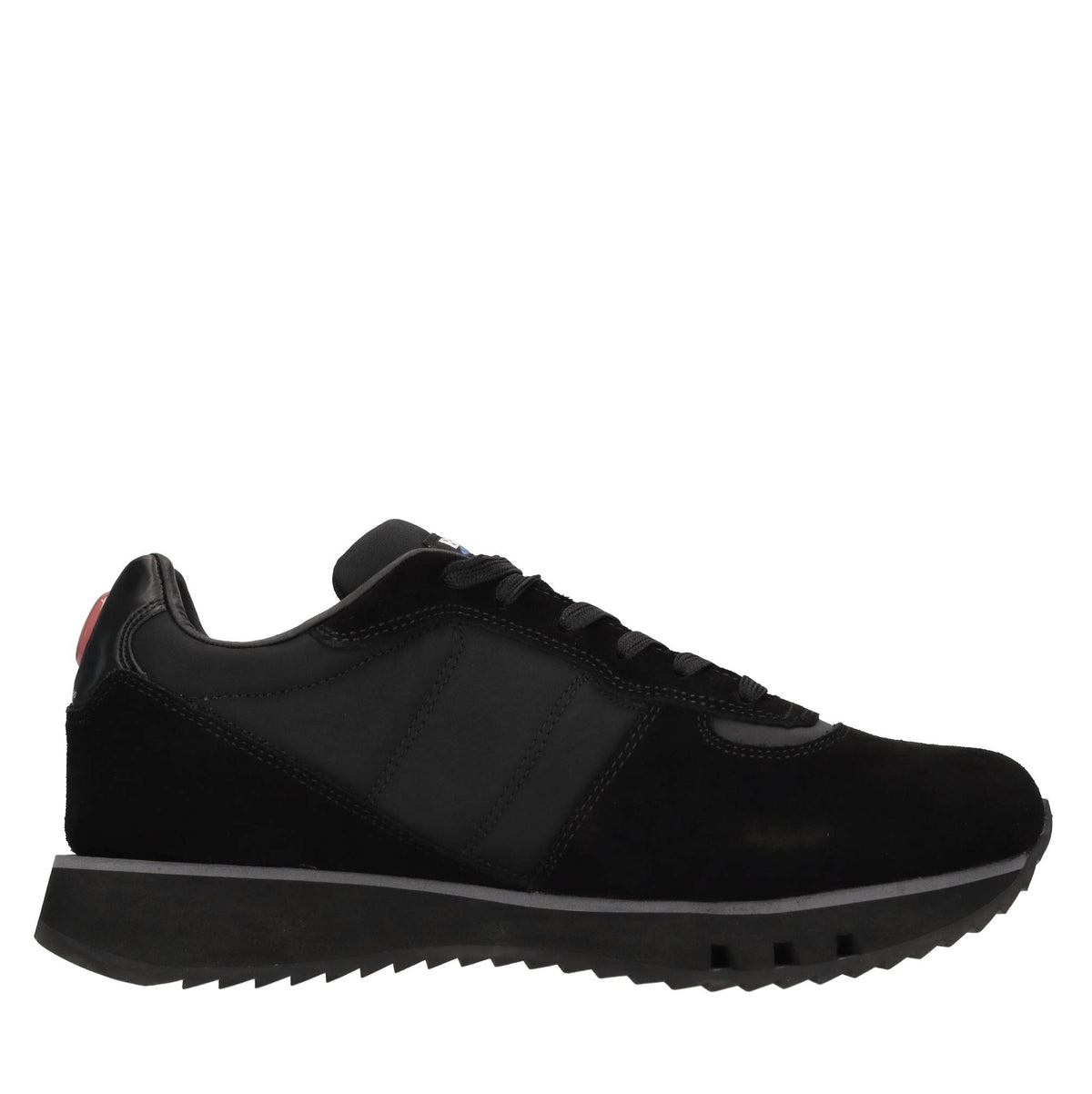 designed by Yono, Sneakers in camoscio, tessuto ed ecopelle 