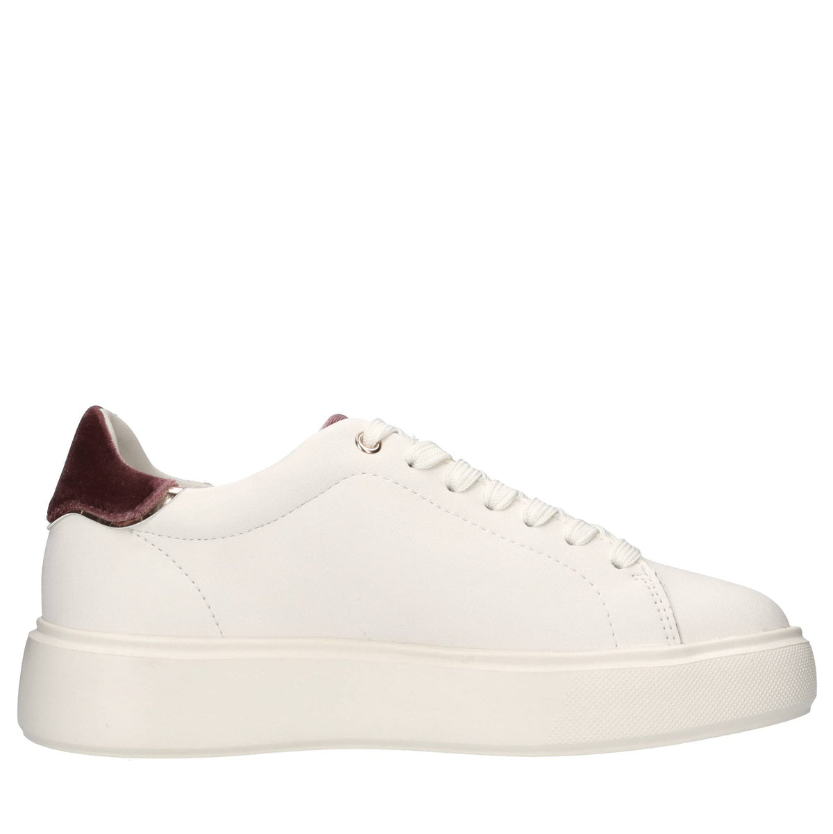 Sneakers in pelle e velluto 