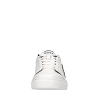 Sneakers in pelle 