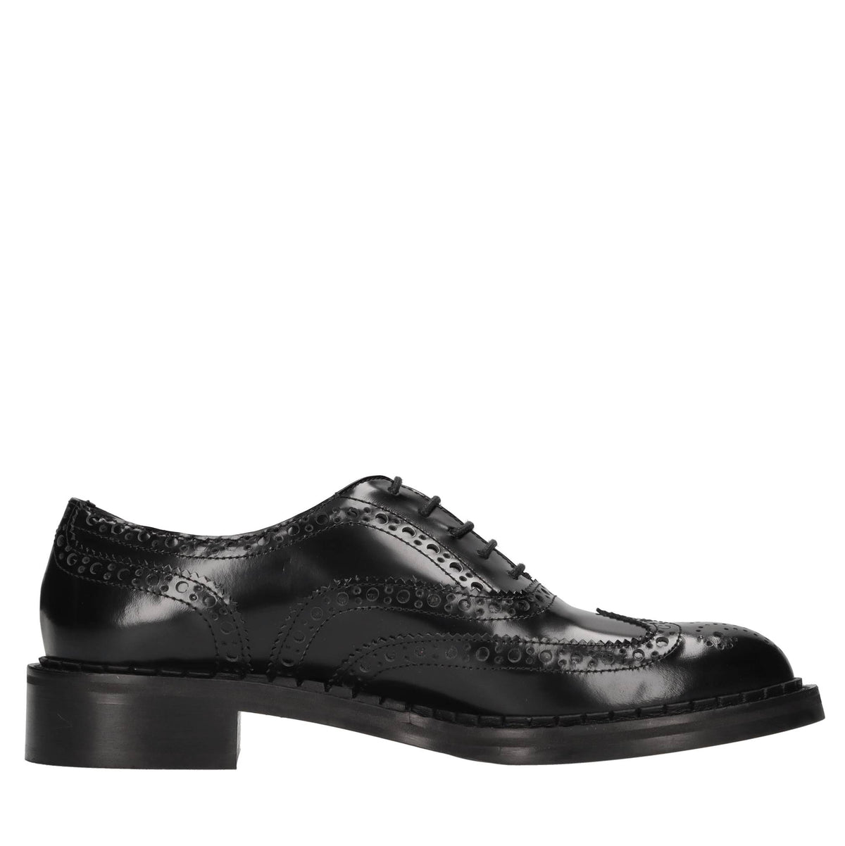 Stringate in pelle 