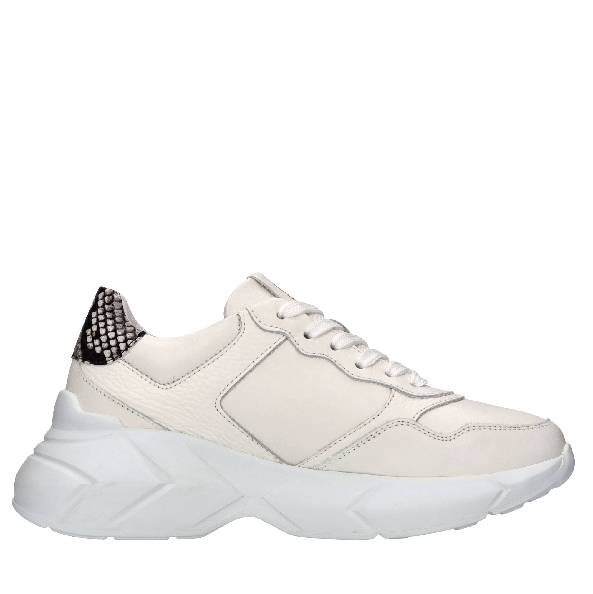 Sneakers in pelle 