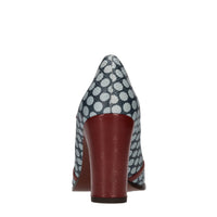 Décolleté in pelle 