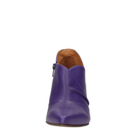 Décolleté in pelle 
