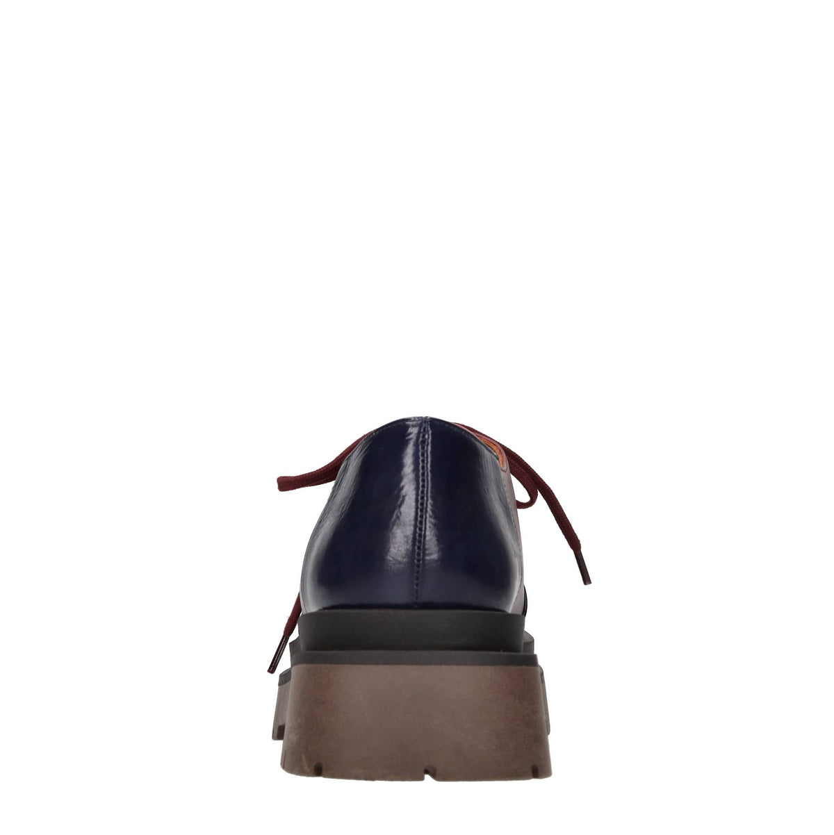 Stringate in pelle 