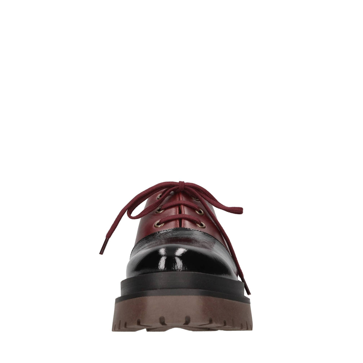 Stringate in pelle 