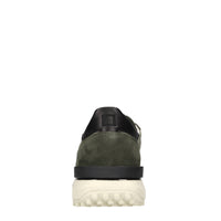 Sneakers in camoscio e tessuto 