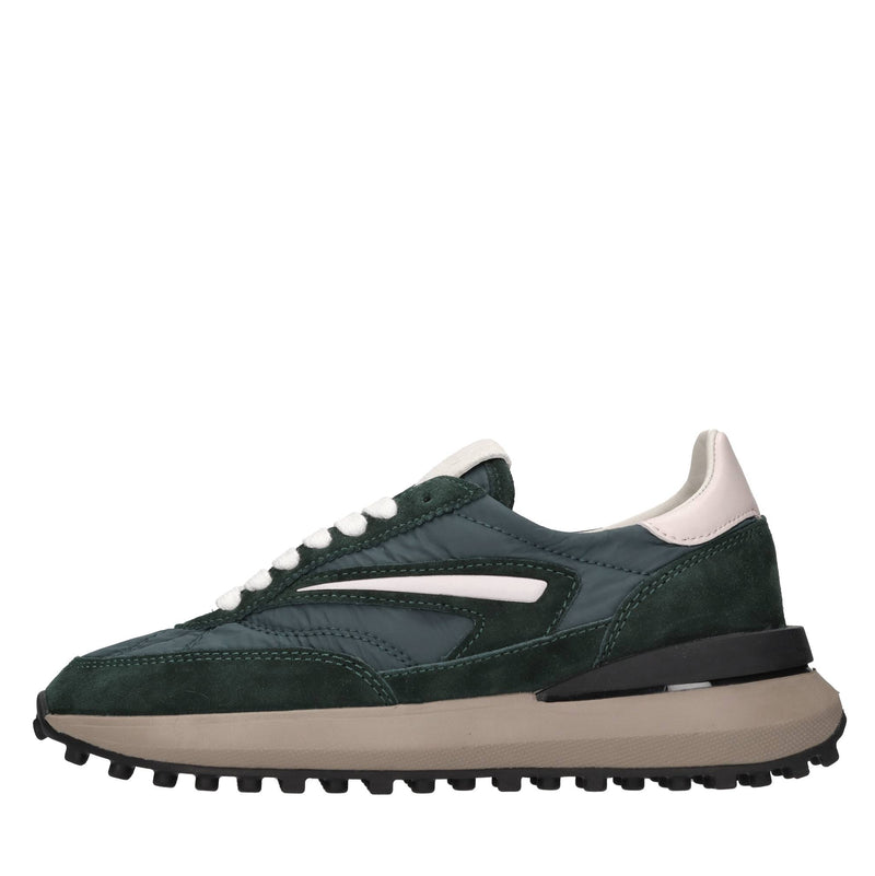 Sneakers in camoscio e tessuto tecnico 