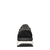 Sneakers in camoscio e tessuto 
