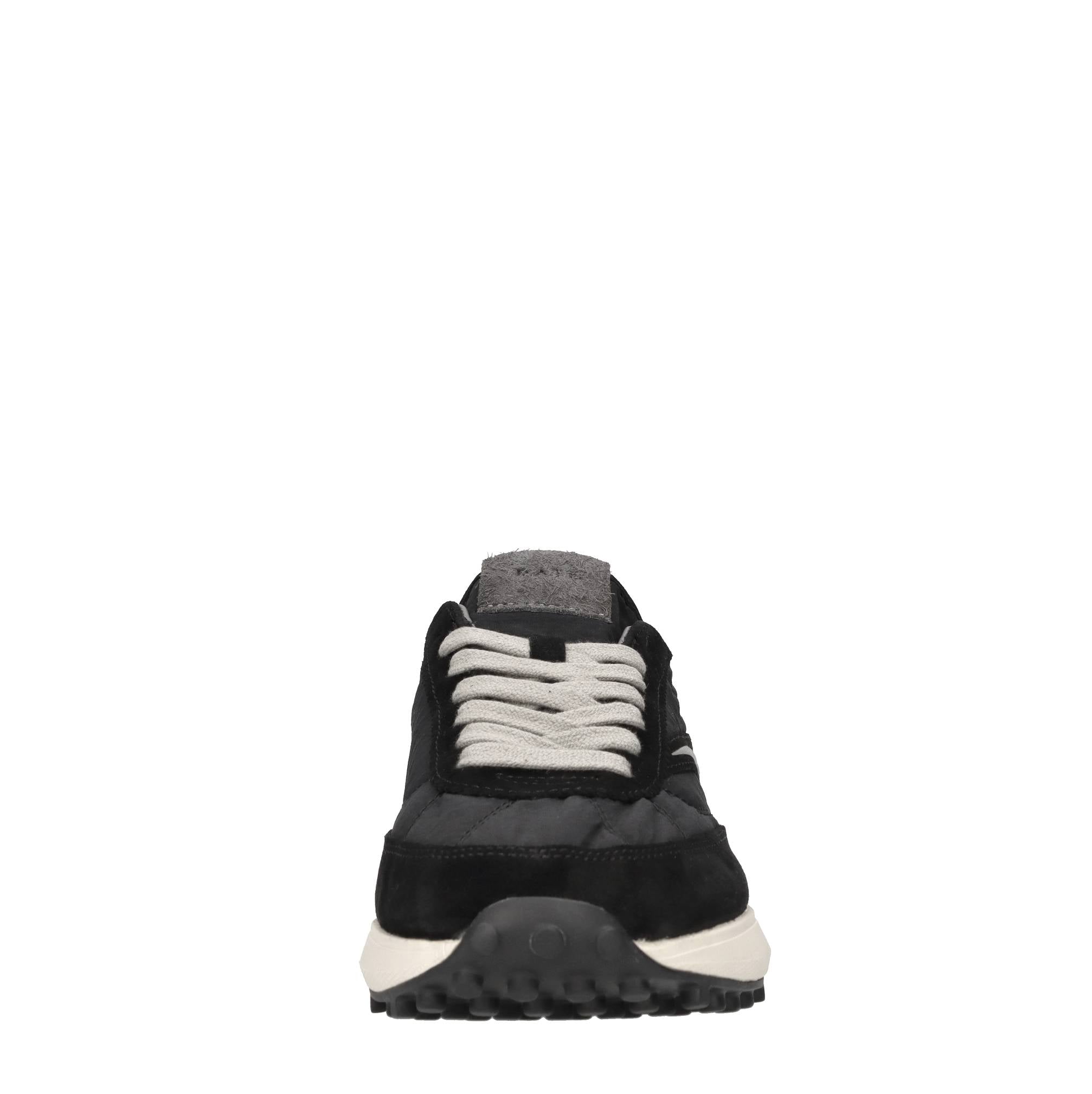 Sneakers in camoscio e tessuto 