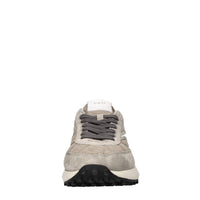 Sneakers in camoscio e tessuto 