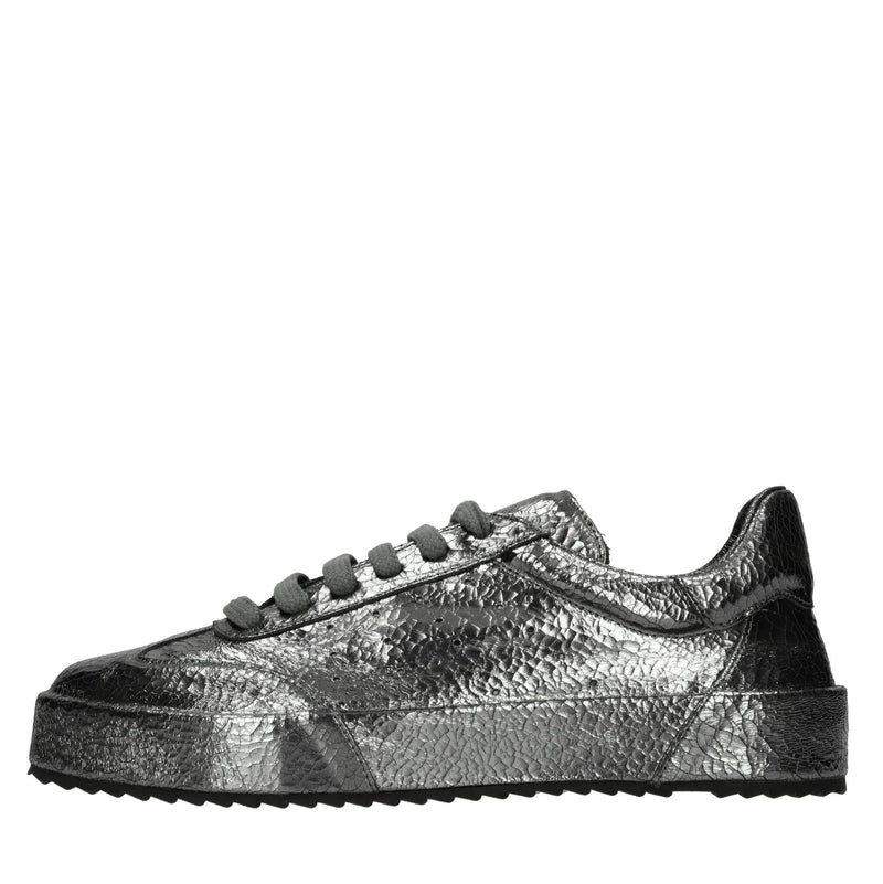 Sneakers in pelle 