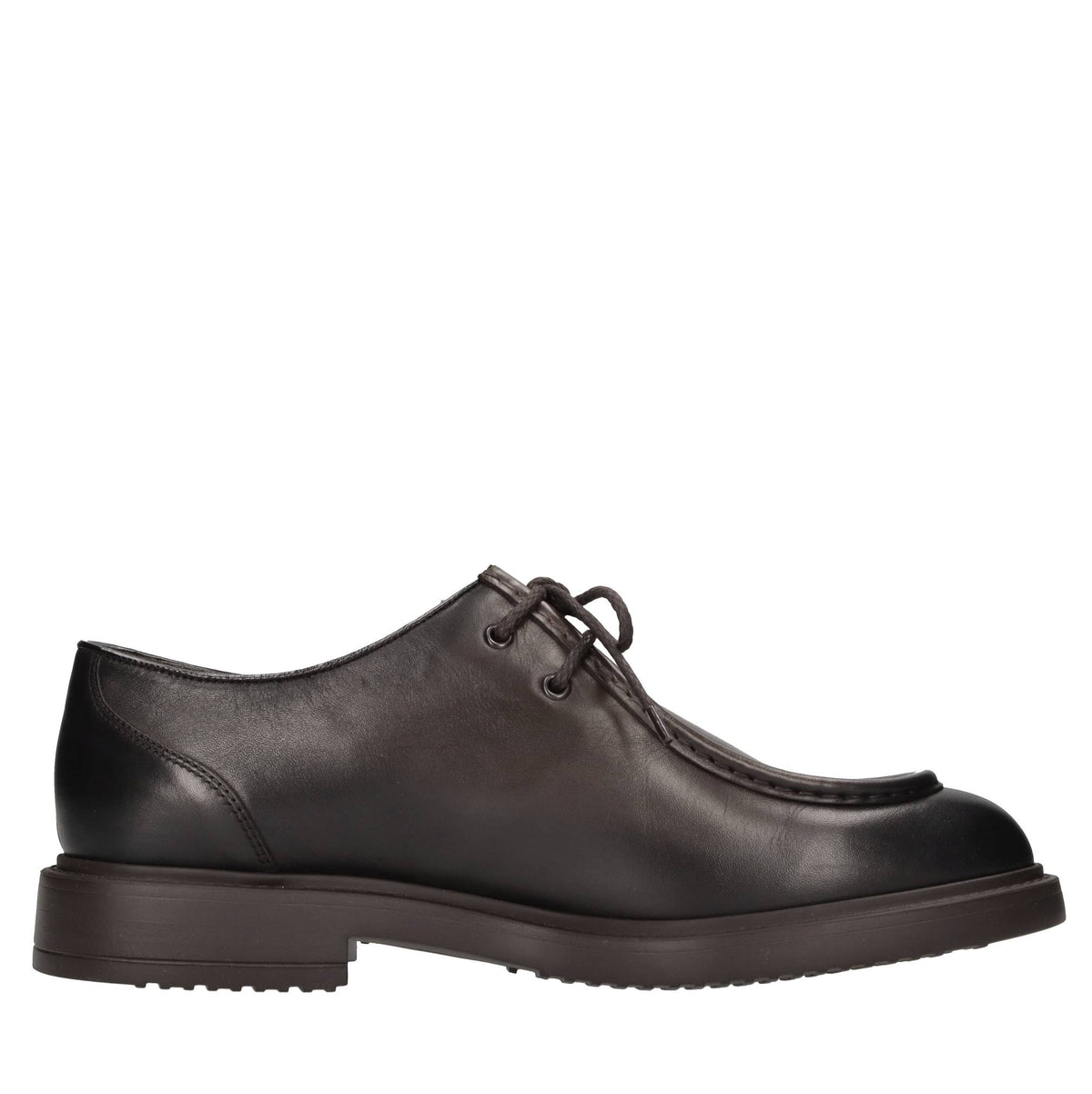 Stringate in pelle 