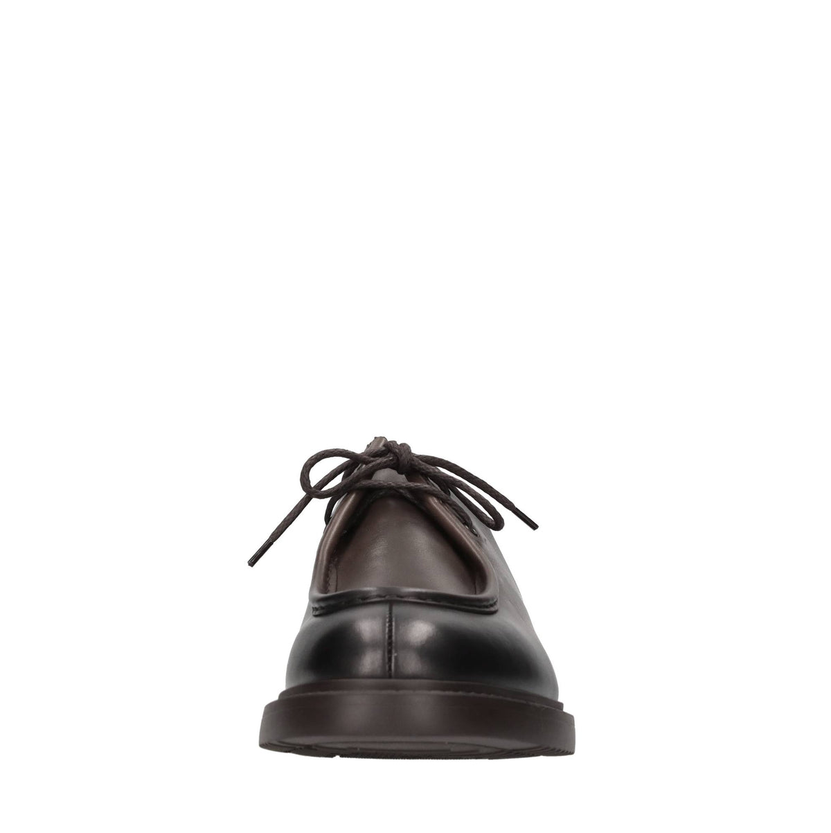 Stringate in pelle 