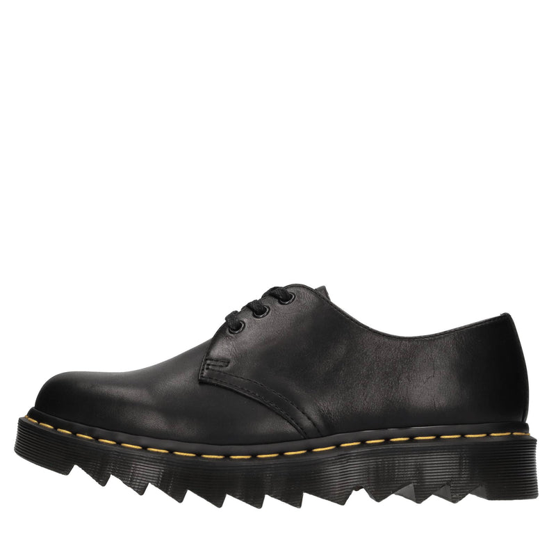 Stringate in pelle 
