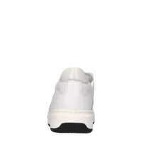 Sneakers in pelle 