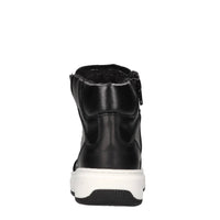 Sneakers in pelle 