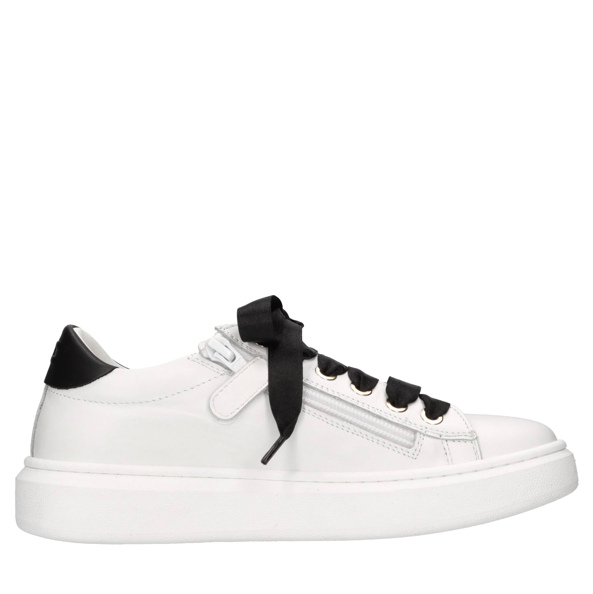 Sneakers in pelle 