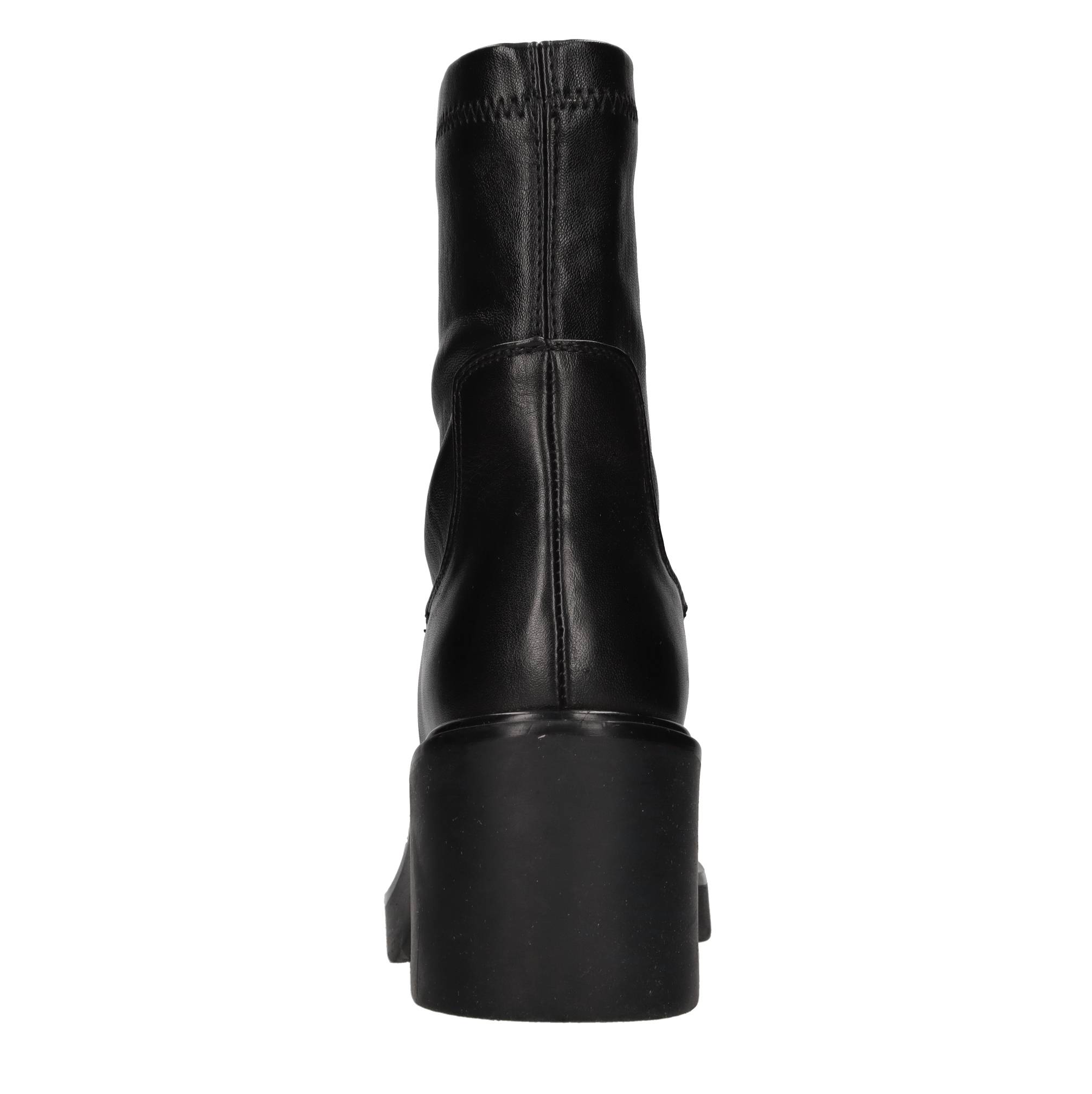Tronchetti in pelle ed ecopelle 