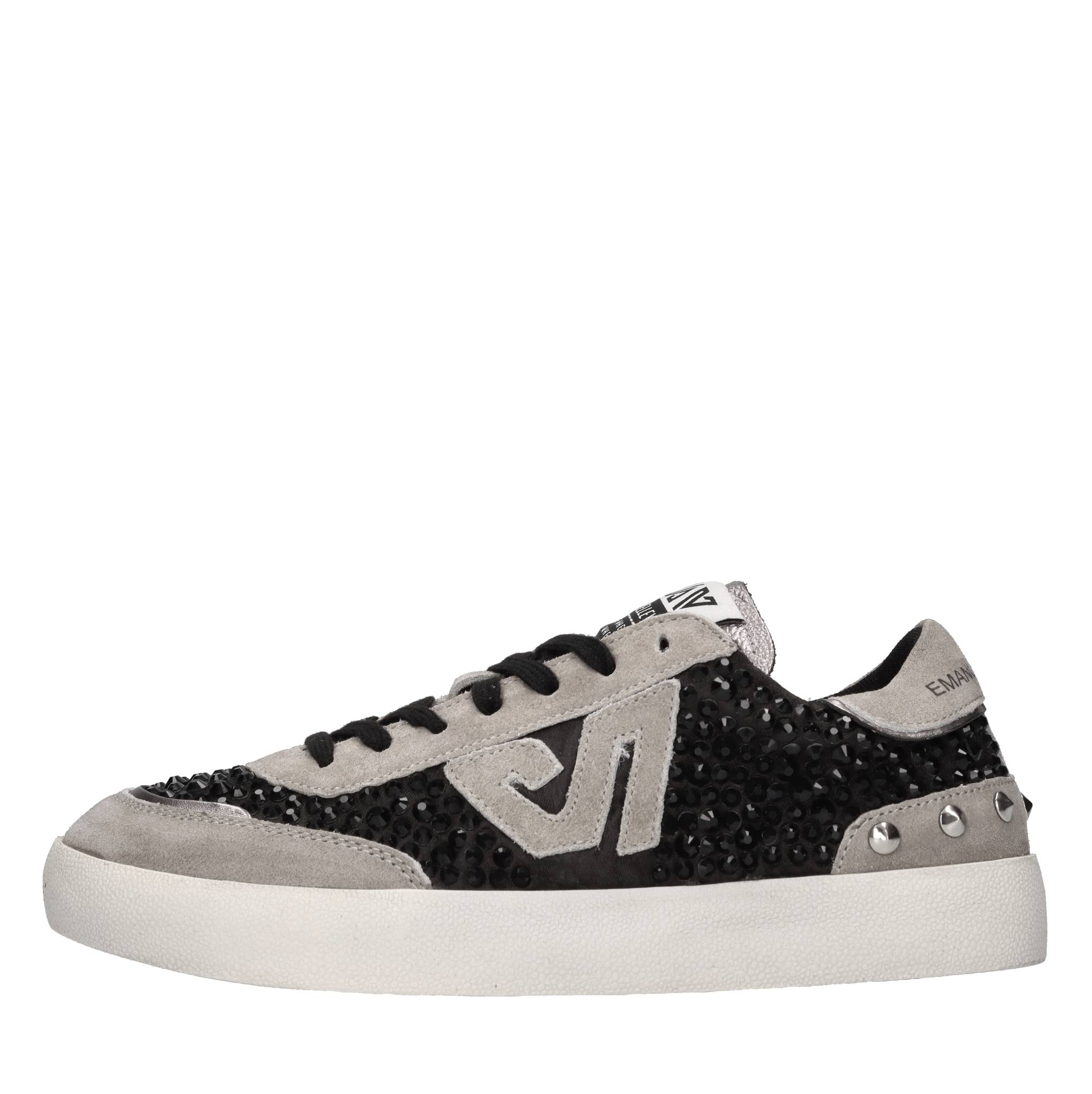 Sneakers in pelle, camoscio e tessuto 