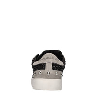 Sneakers in pelle, camoscio e tessuto 
