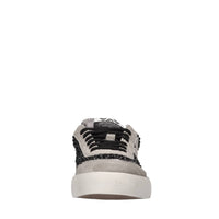 Sneakers in pelle, camoscio e tessuto 