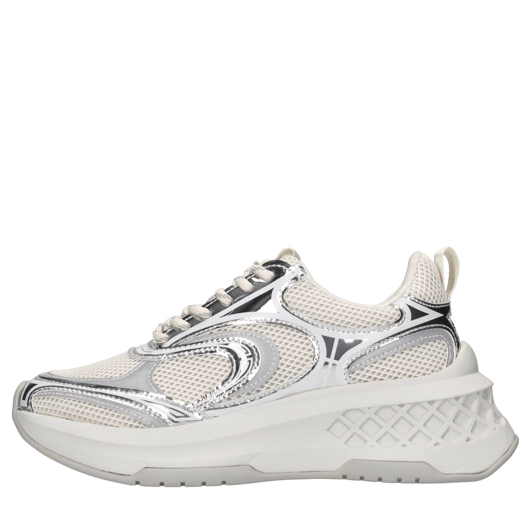 Sneakers in pelle e tessuto 