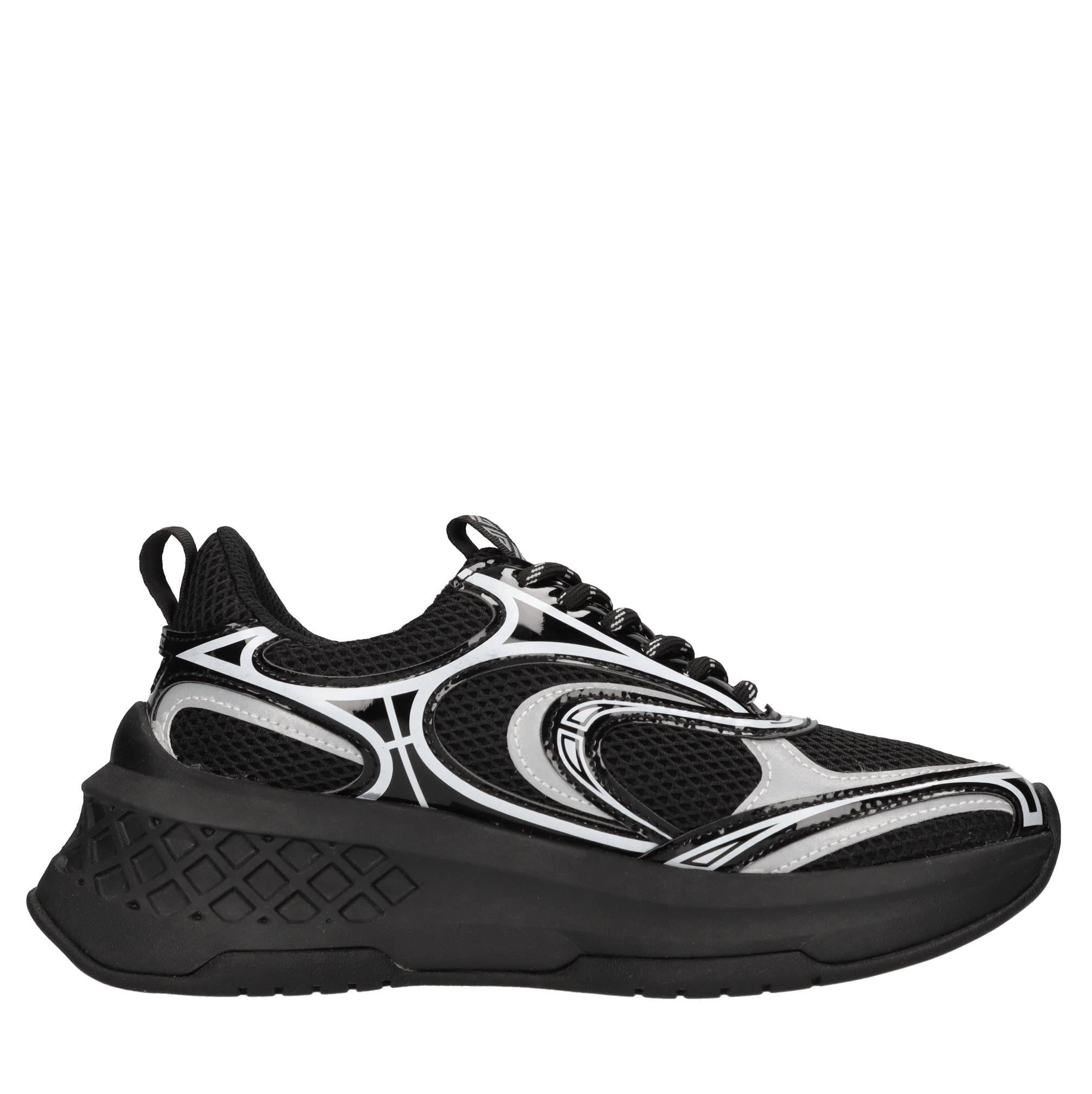 Sneakers in pelle e tessuto 