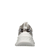 Sneakers in pelle e tessuto 