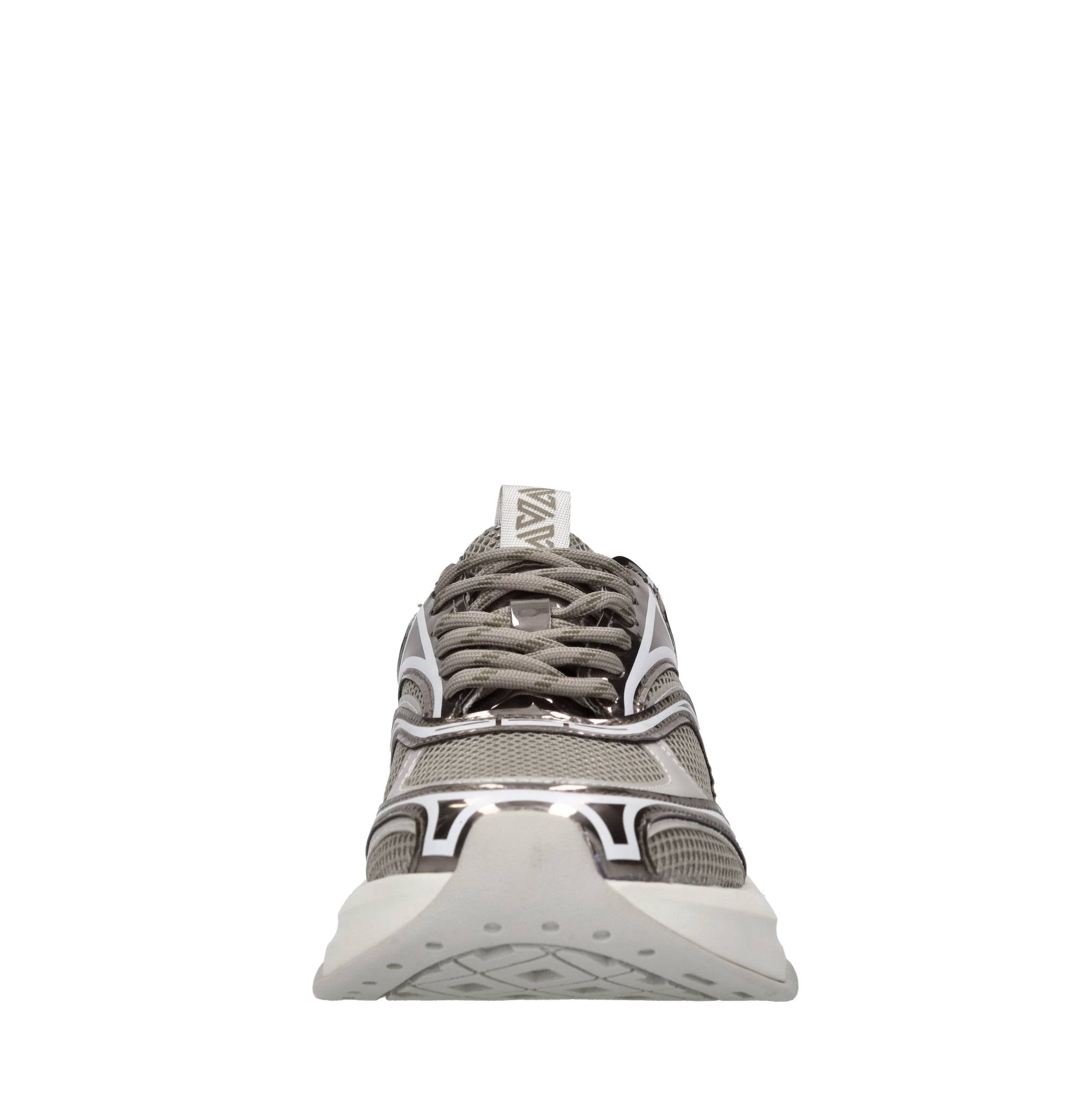 Sneakers in pelle e tessuto 