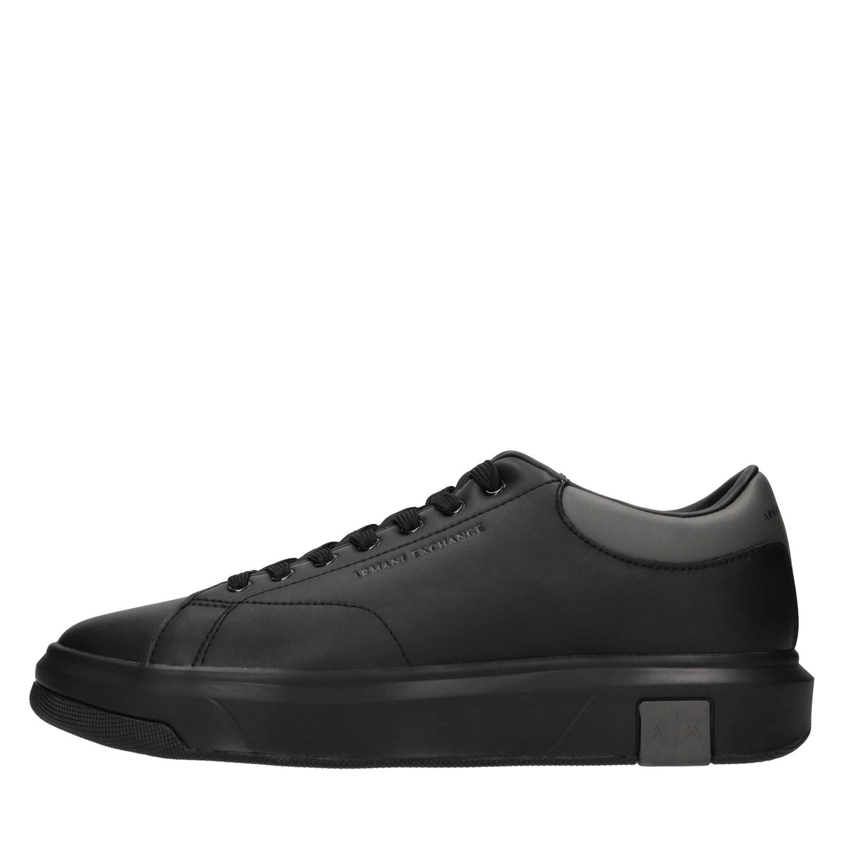 Sneakers in pelle rivestita con fogli transfer 