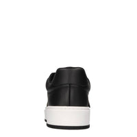Sneakers in pelle 