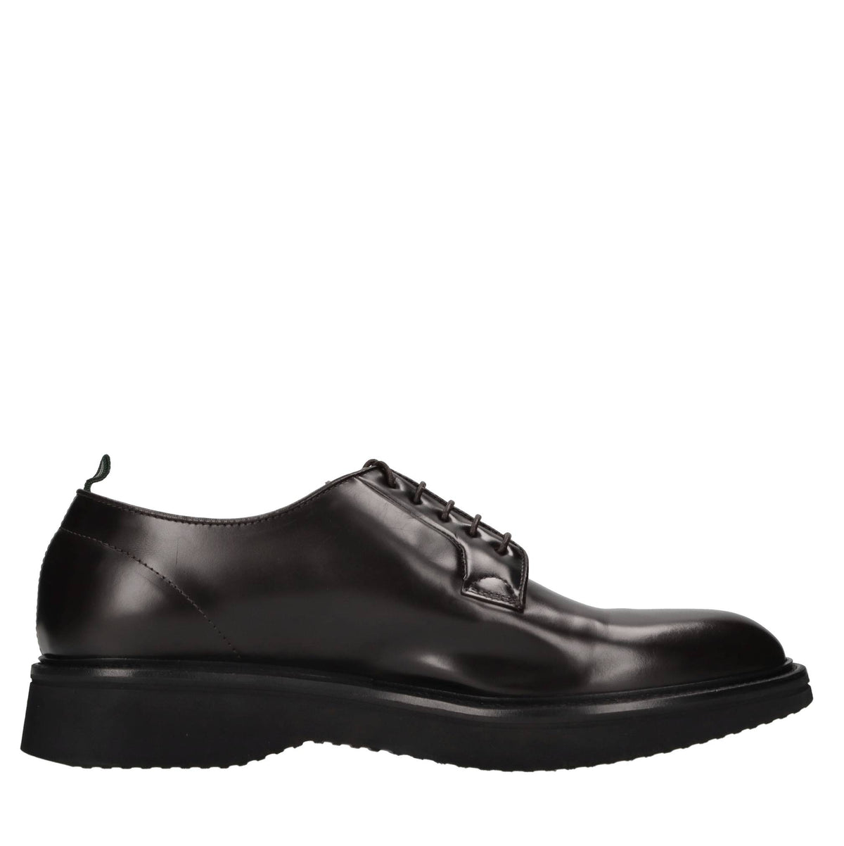 Stringate in pelle 