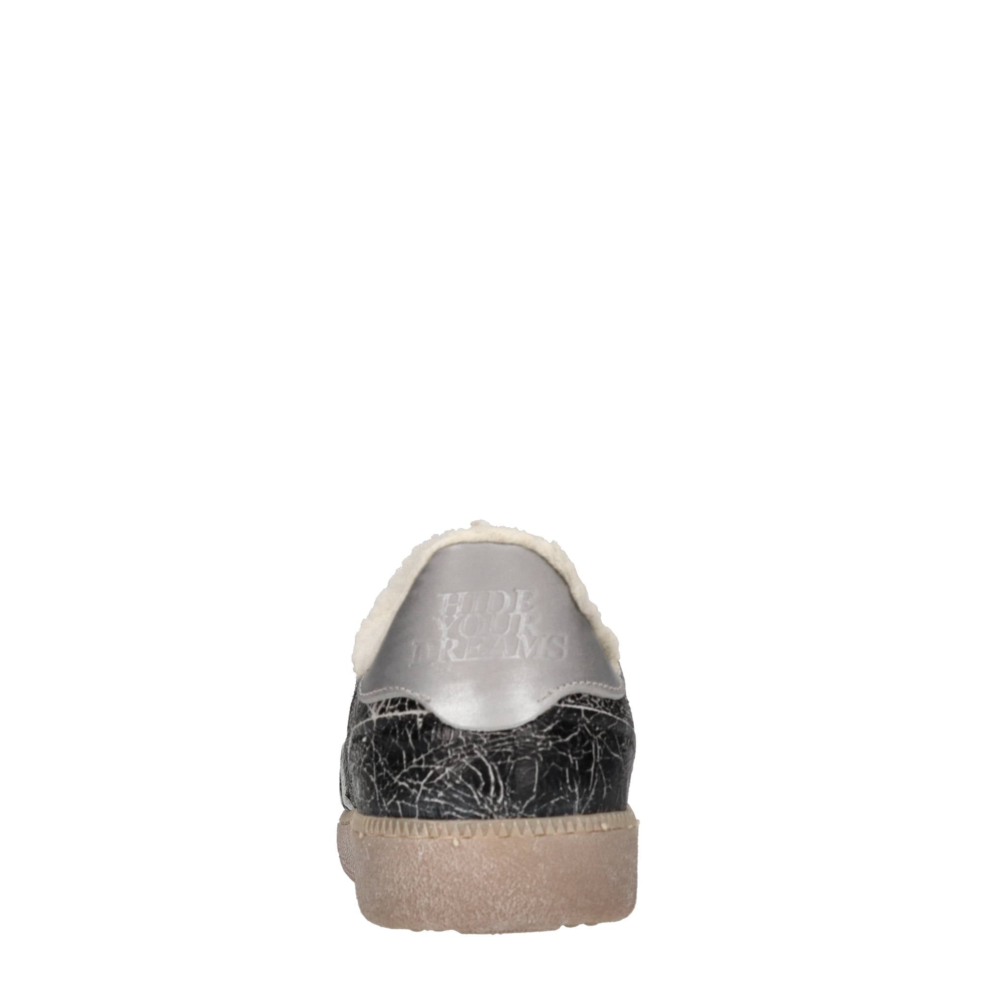 Sneakers in pelle effetto vintage 