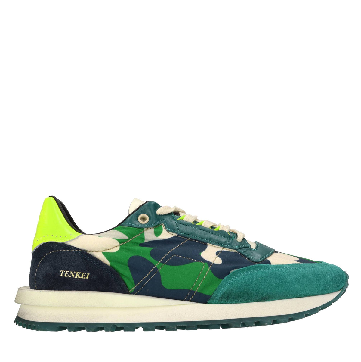 Sneakers in pelle, camoscio e tessuto tecnico 