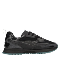 Sneakers in pelle e tessuto 