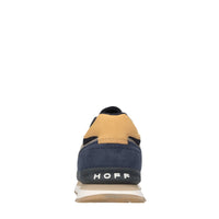 Sneakers in camoscio e tessuto 