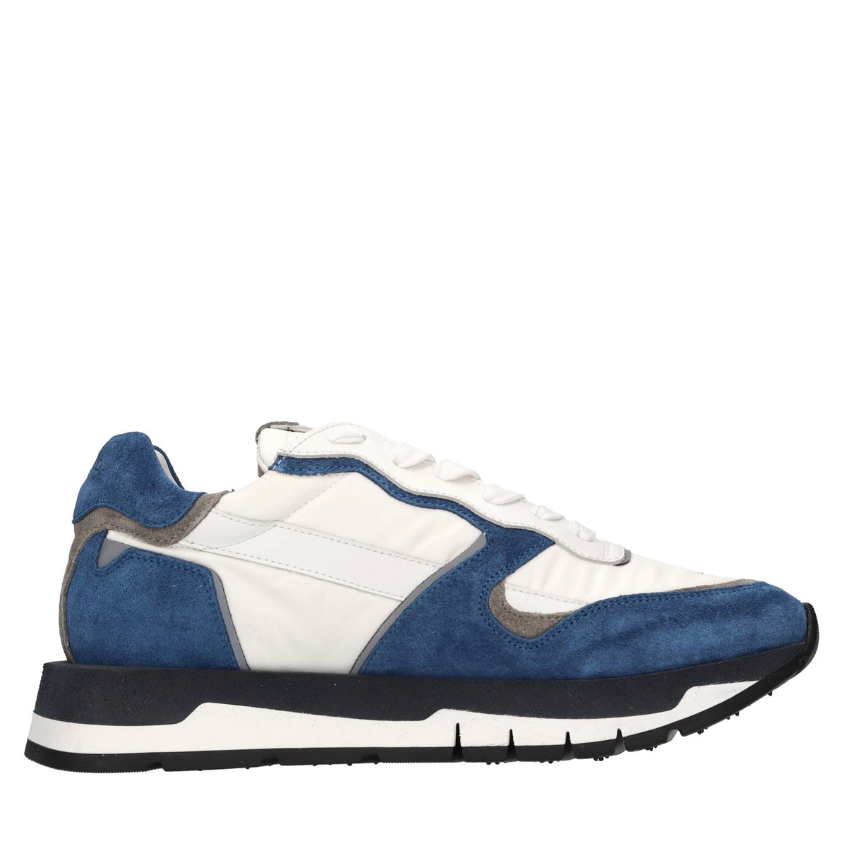 Sneakers in pelle, camoscio e tessuto 