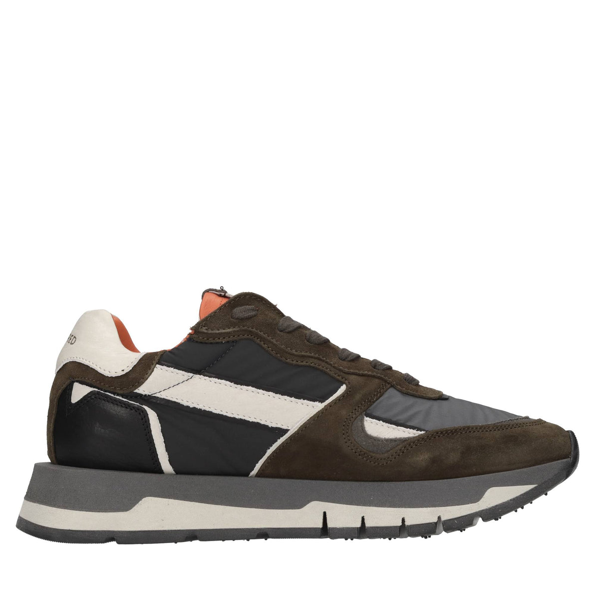 Sneakers in pelle, camoscio e tessuto 