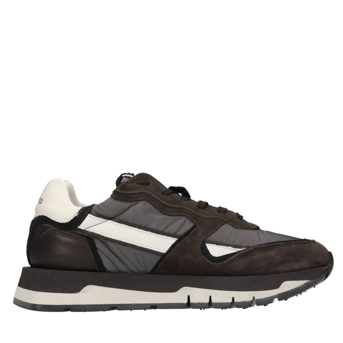 Sneakers in pelle, camoscio e tessuto 