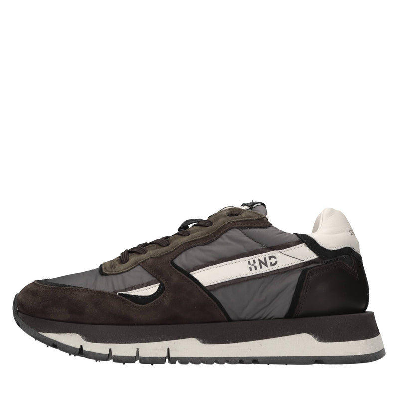 Sneakers in pelle, camoscio e tessuto 