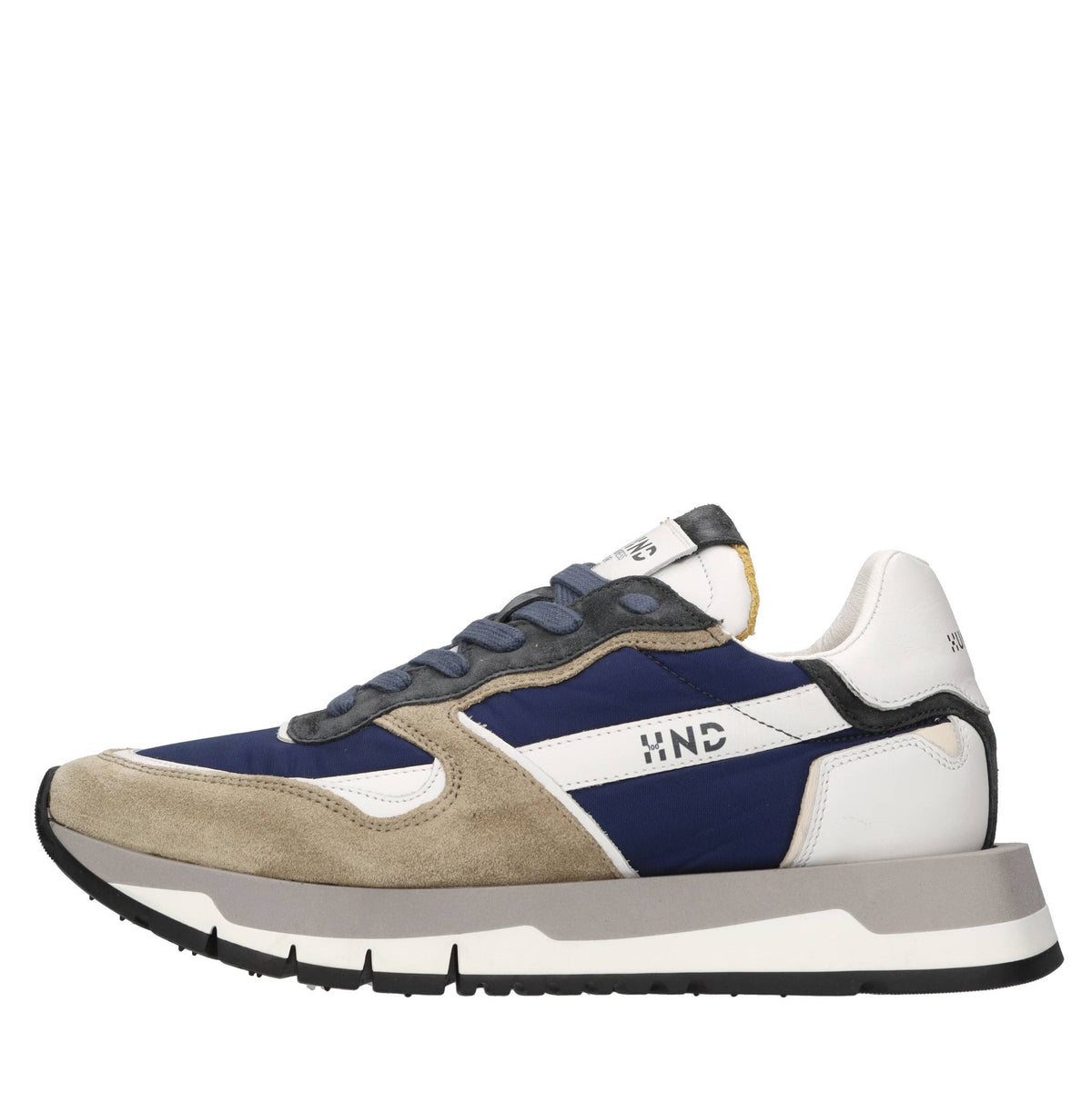 Sneakers in pelle, camoscio e tessuto 