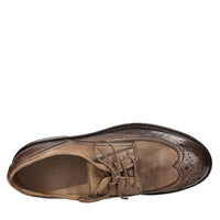Stringate in pelle 