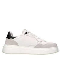 Sneakers in pelle,ecopelle e tessuto 