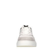 Sneakers in pelle,ecopelle e tessuto 