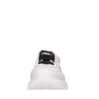 Sneakers in pelle 