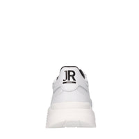 Sneakers in pelle 
