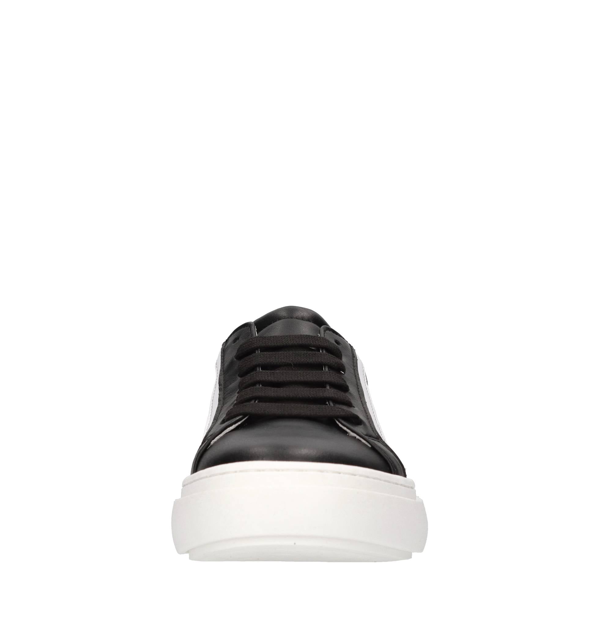 Sneakers in pelle 